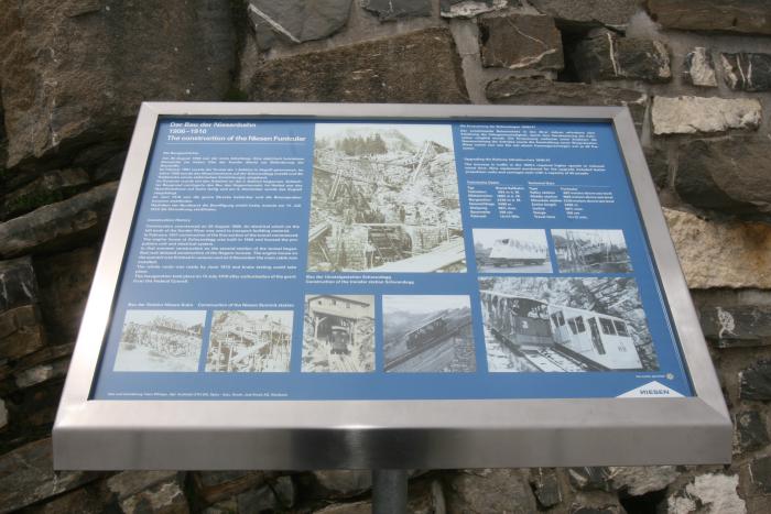 panneau d'informations historiques