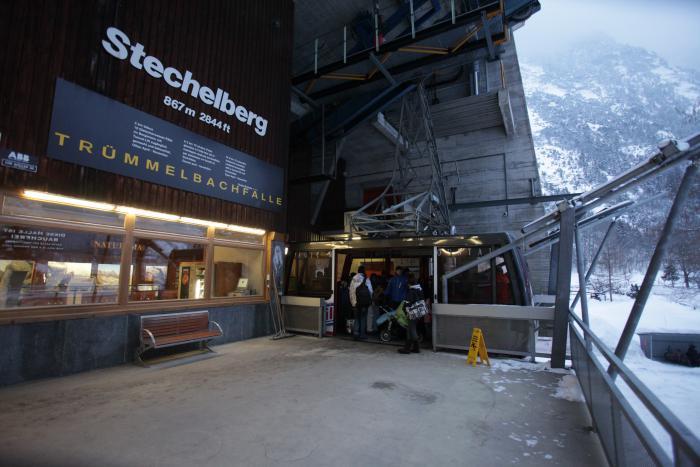 marciapiede della stazione a valle