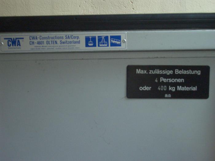 plaque d'identification de la cabine / des sièges